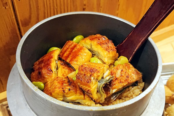 うなぎ釜めしのイメージ